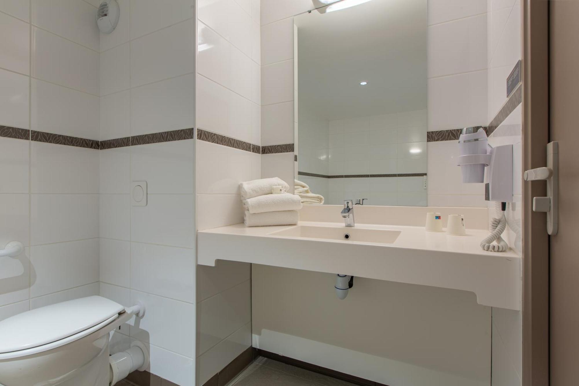 סן-סטורנה Ace Hotel Le Mans מראה חיצוני תמונה